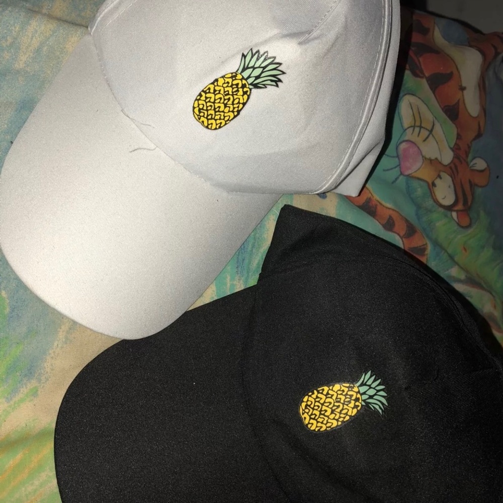 2 Hats